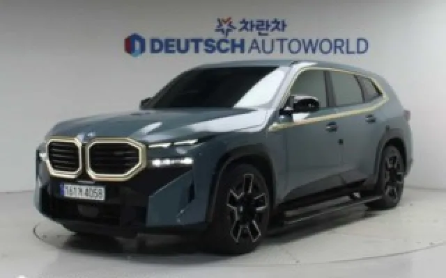 수원중고자동차문의 XM (G09) 4.4 V8 PHEV 매물 사진 16 - 2023/09 55,297km