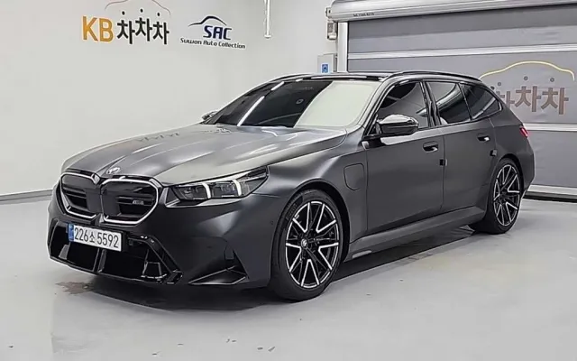 수원중고자동차문의 M5 7세대 4.4 투어링 매물 사진 20 - 2025/12 6,260km