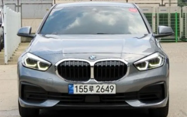 수원중고자동차문의 1시리즈 (F40) 120i 어드밴티지 매물 사진 10 - 2022/07 63,415km